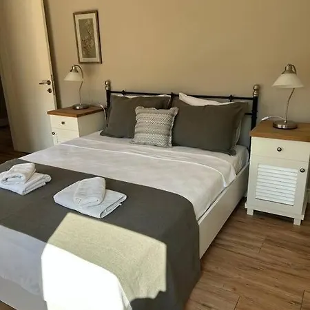 1+1 Flat For Rent In The Center Of Apartment *